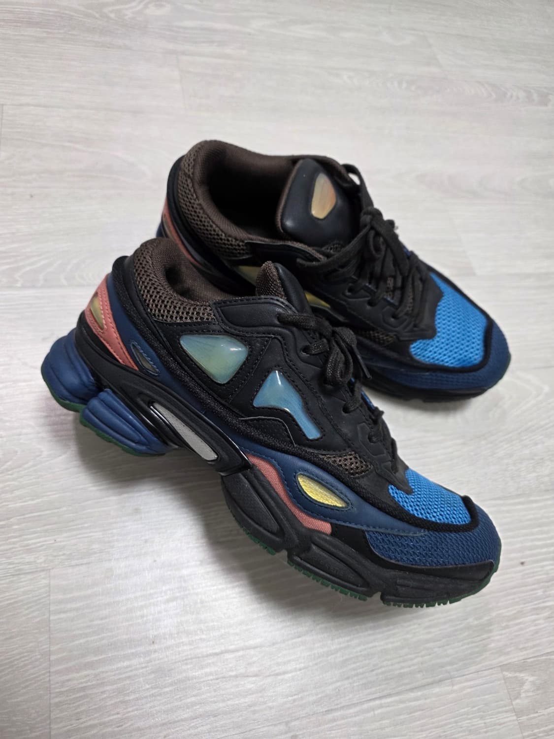 라프 시몬스 x 아디다스 x 오즈위고2 사이즈 255 상품이미지2