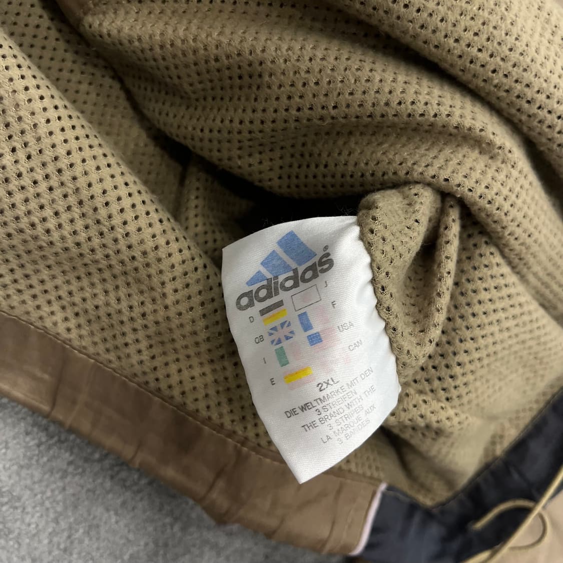2XL 아디다스 올드스쿨 바람막이 상품이미지7