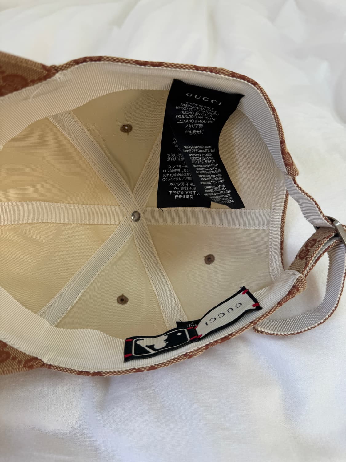 구찌)NY 양키스 볼캡 모자 GG 패턴 볼캡 상품이미지3