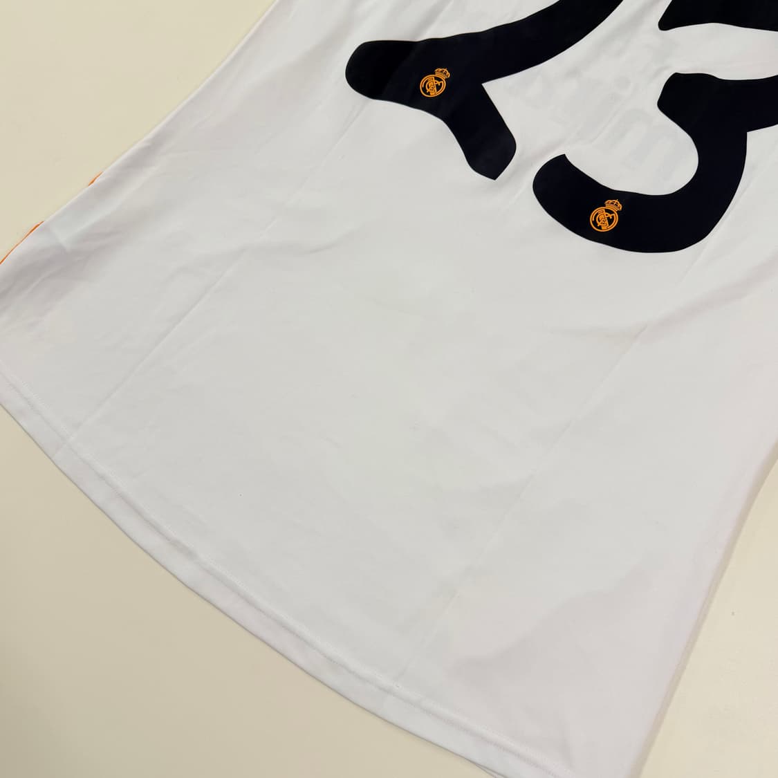 13-14 레알마드리드 홈 이스코 유니폼 상품이미지4