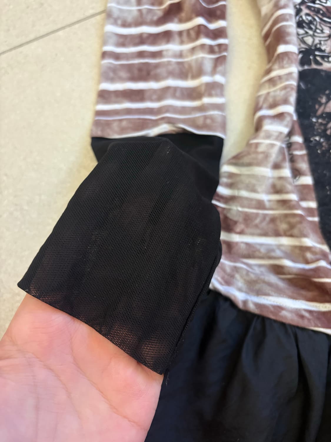 벨벳 스트라이프 큐빅 원피스 상품이미지3