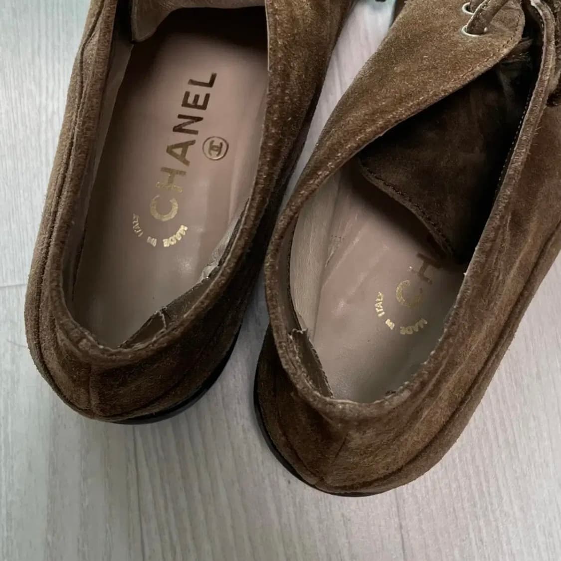 샤넬 스웨이드 레이스업 부츠 상품이미지4