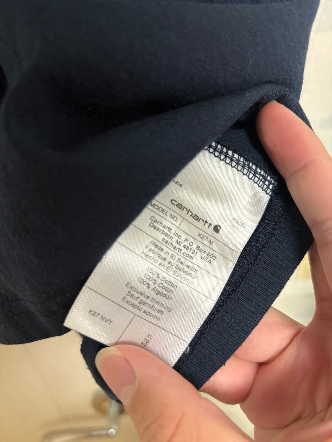 칼하트 루즈핏 포켓 반팔티 상품이미지3