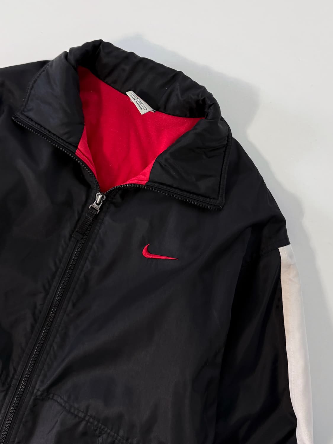 나이키 90‘s 루즈핏 올드스쿨 배색 트랙 바람막이 점퍼 상품이미지4