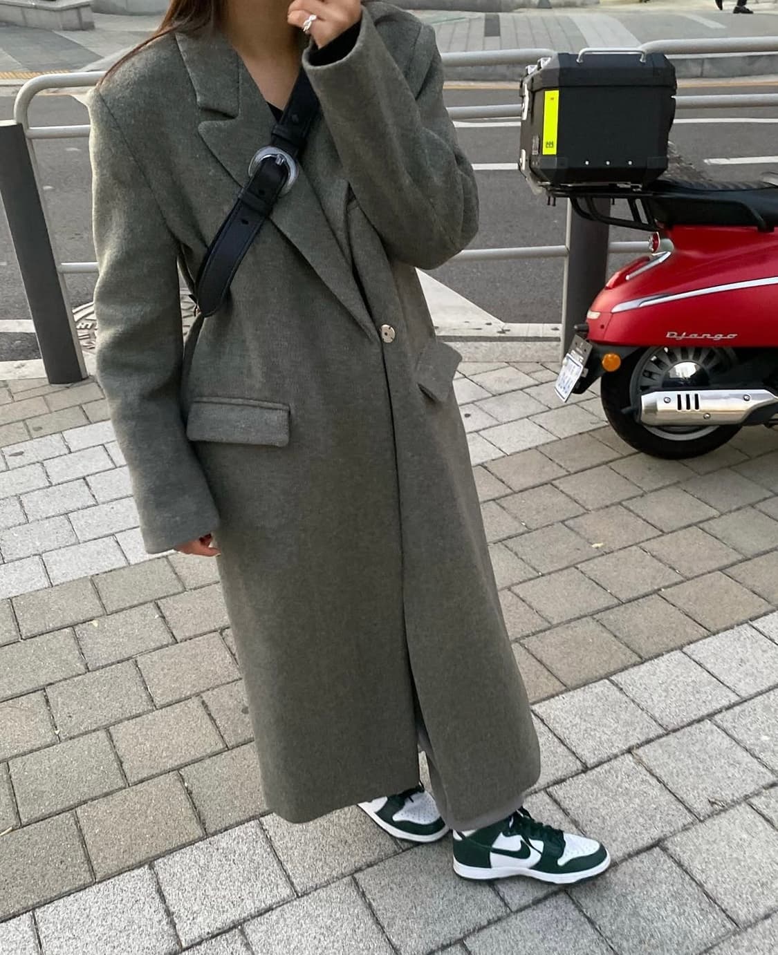 위아 도매택 차콜 헤링본 울 코트 상품이미지4