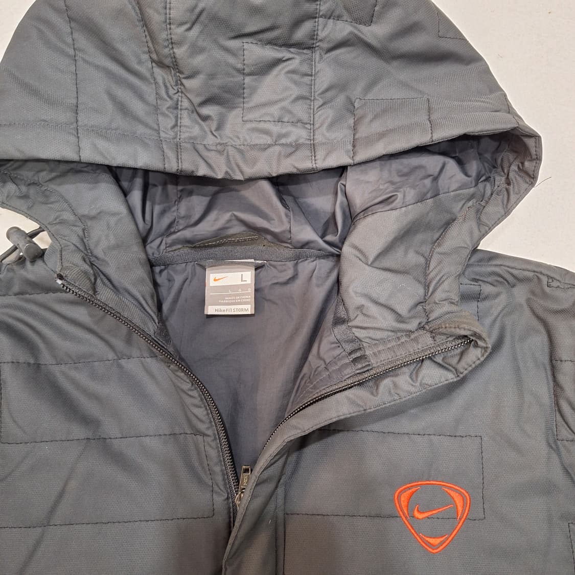 나이키  레트로퀼팅 바람막이L 상품이미지2