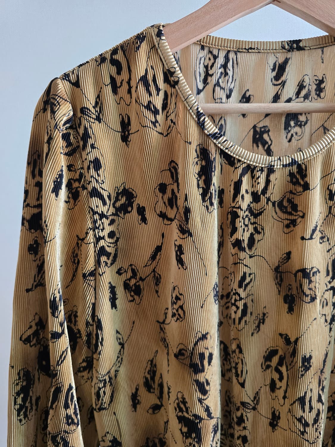 Vintage pleated floral blouse 상품이미지3