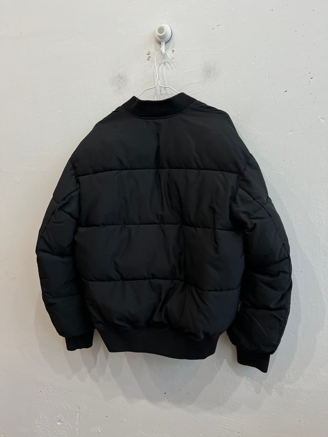 뉴에라 뉴욕양키즈 봄버 패딩 95 상품이미지4