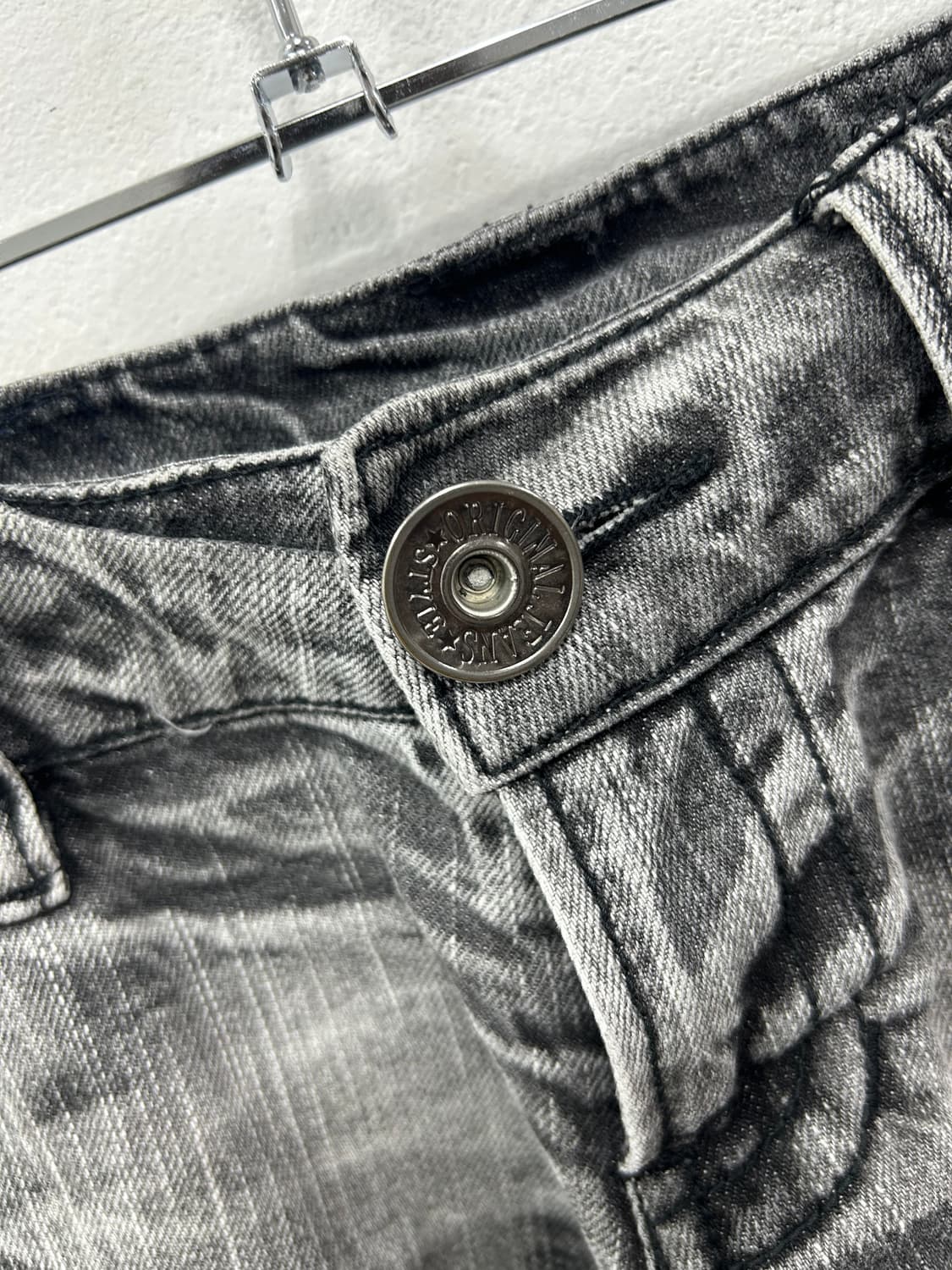 [ORIGINAL JEANS] 펑크 스컬 스터드 데님숏츠 상품이미지7