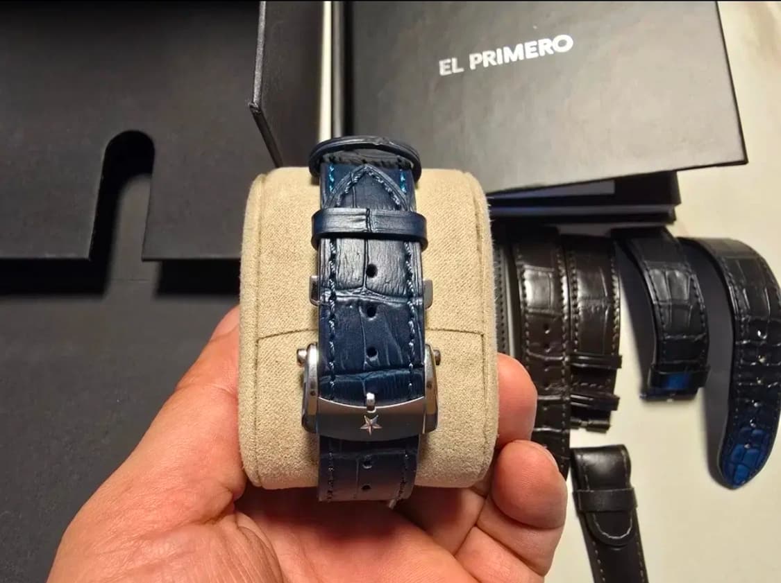 제니스 엘프리메로 410 42mm풀셋입니다. 상품이미지3