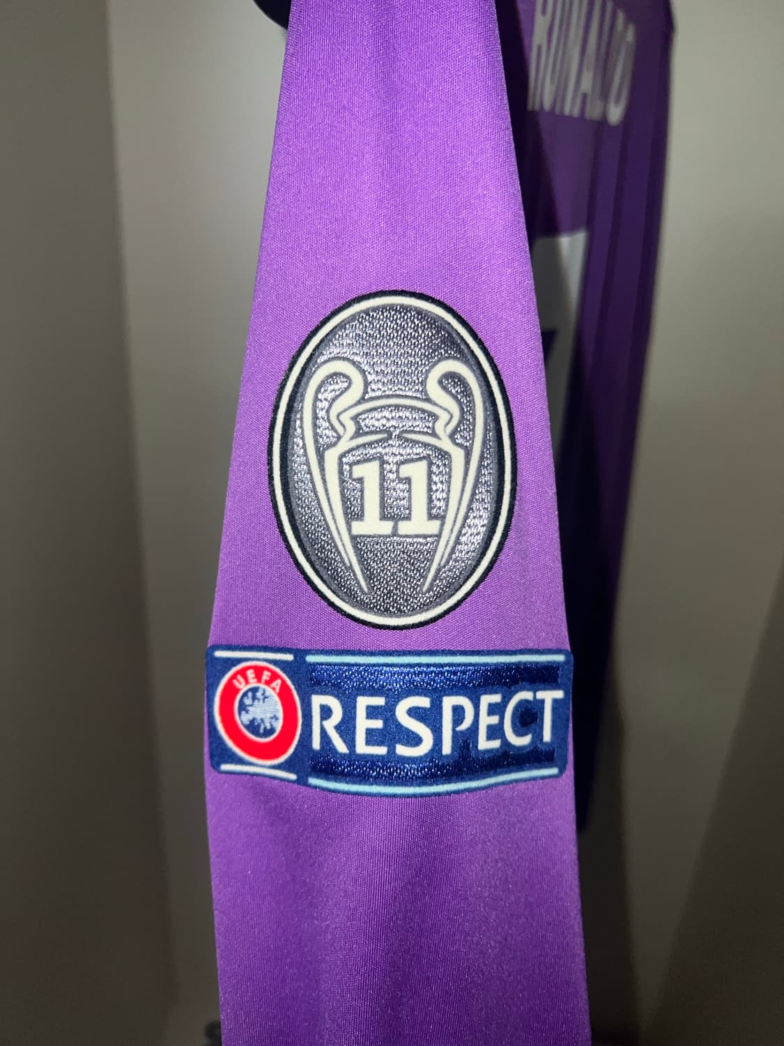 16-17 레알 마드리드 어웨이 호날두 긴팔 유니폼 상품이미지3