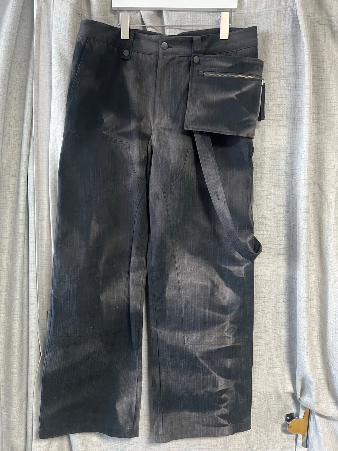 지용킴 JiyongKim 25aw 선블리치 더블니 블랙 XL 사이즈 상품이미지6