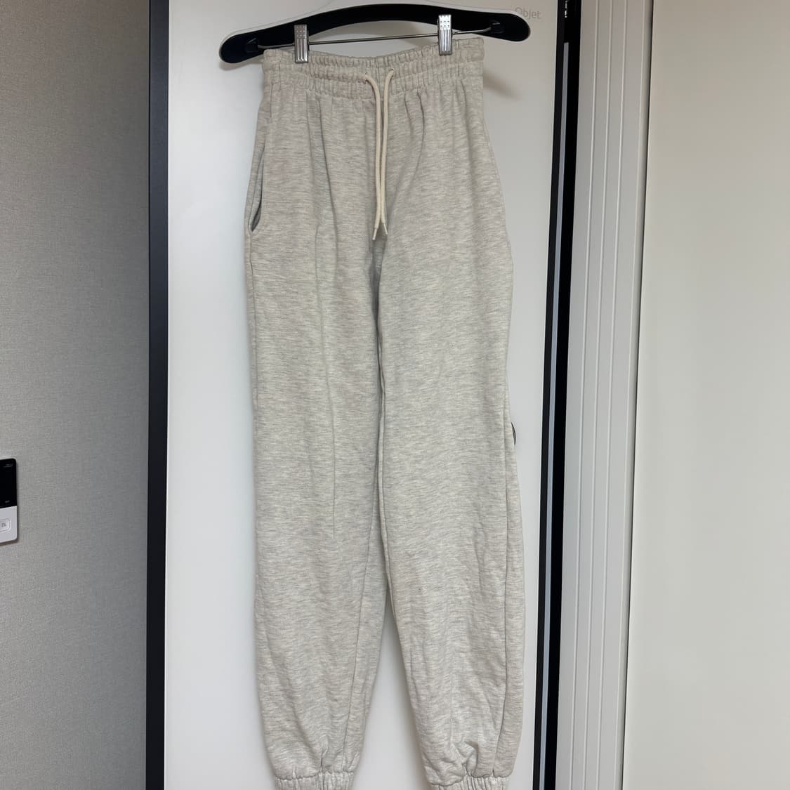 트렌디어패럴 스턴 힙 조거팬츠 오트밀 롱 상품이미지3