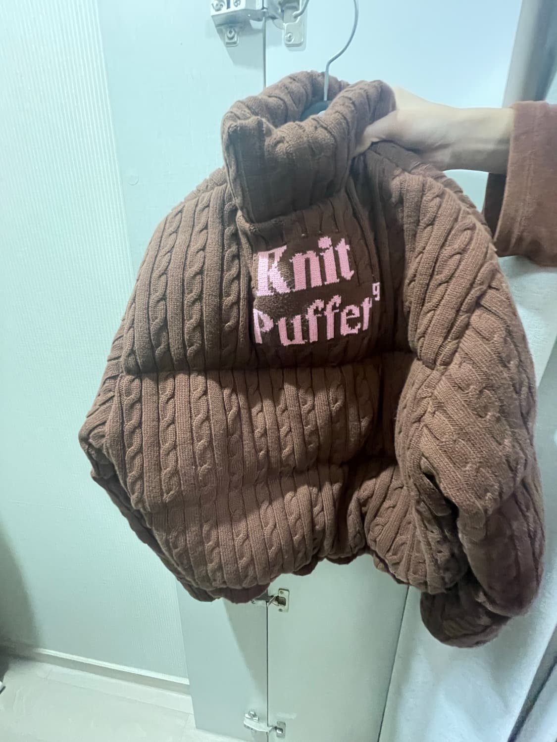 (예리,하니) 카테고리9 니트패딩 브라운 상품이미지5