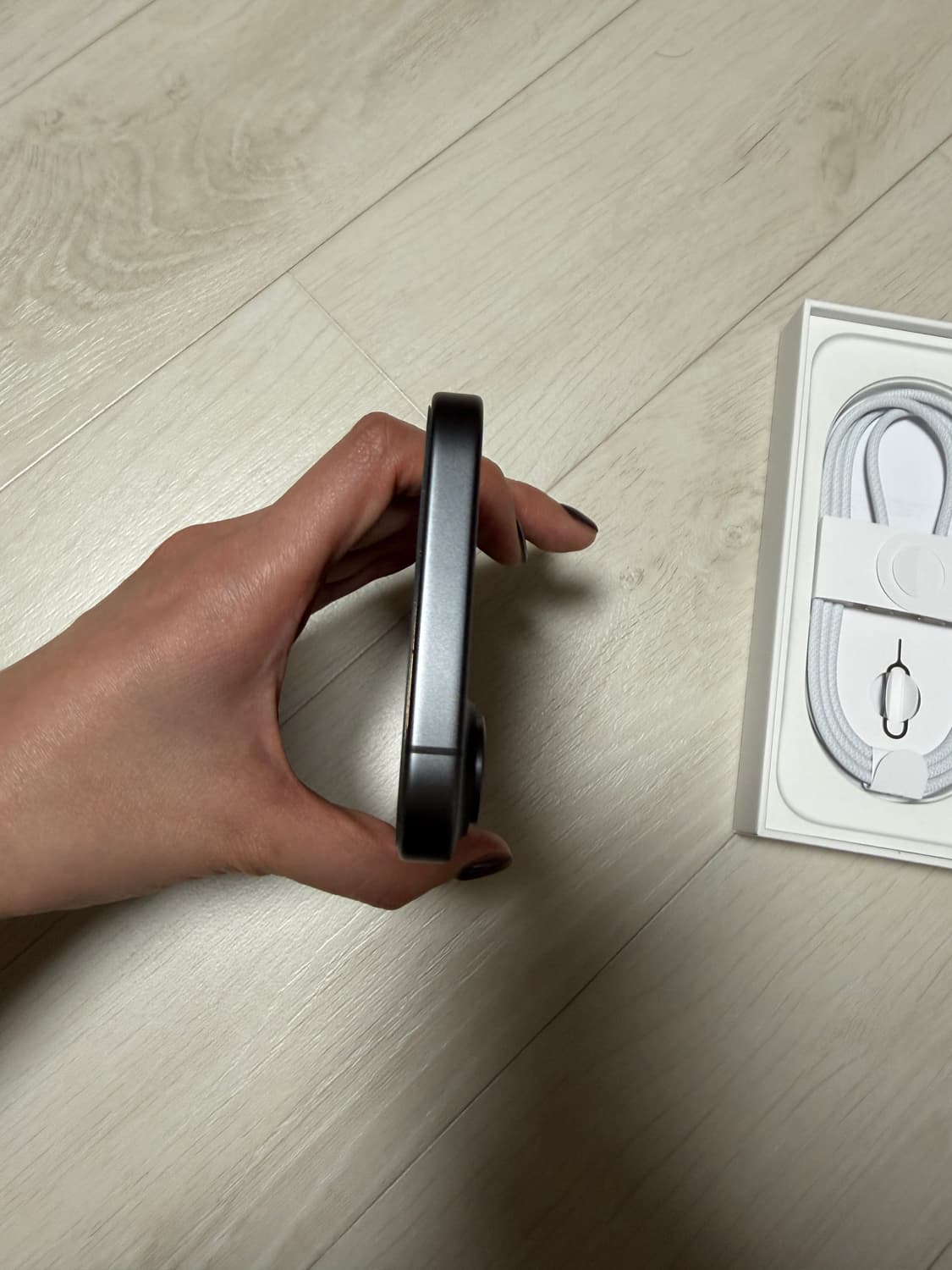 아이폰17일반 블랙 256 풀박스 홍콩판 카메라무음 상품이미지7