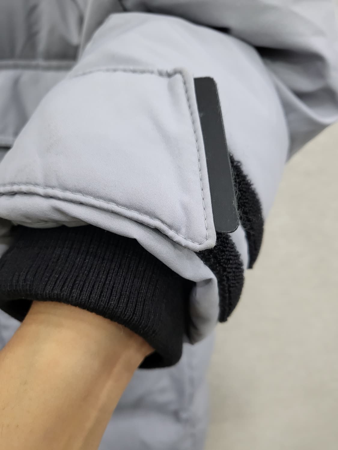 BLACKYAK 벤치 다운 롱패딩 상품이미지2