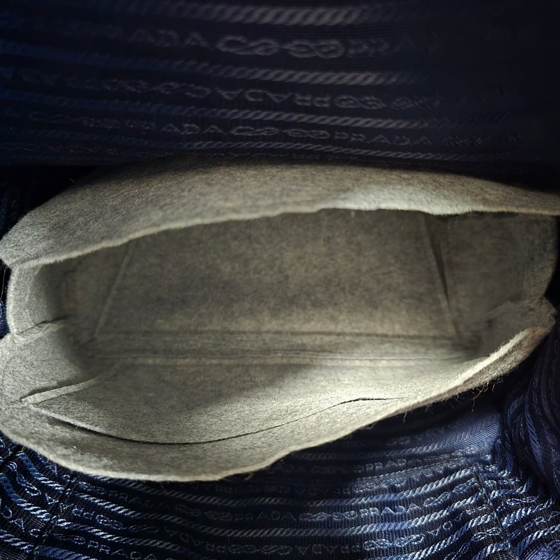 프라다 백팩 판매 상품이미지9