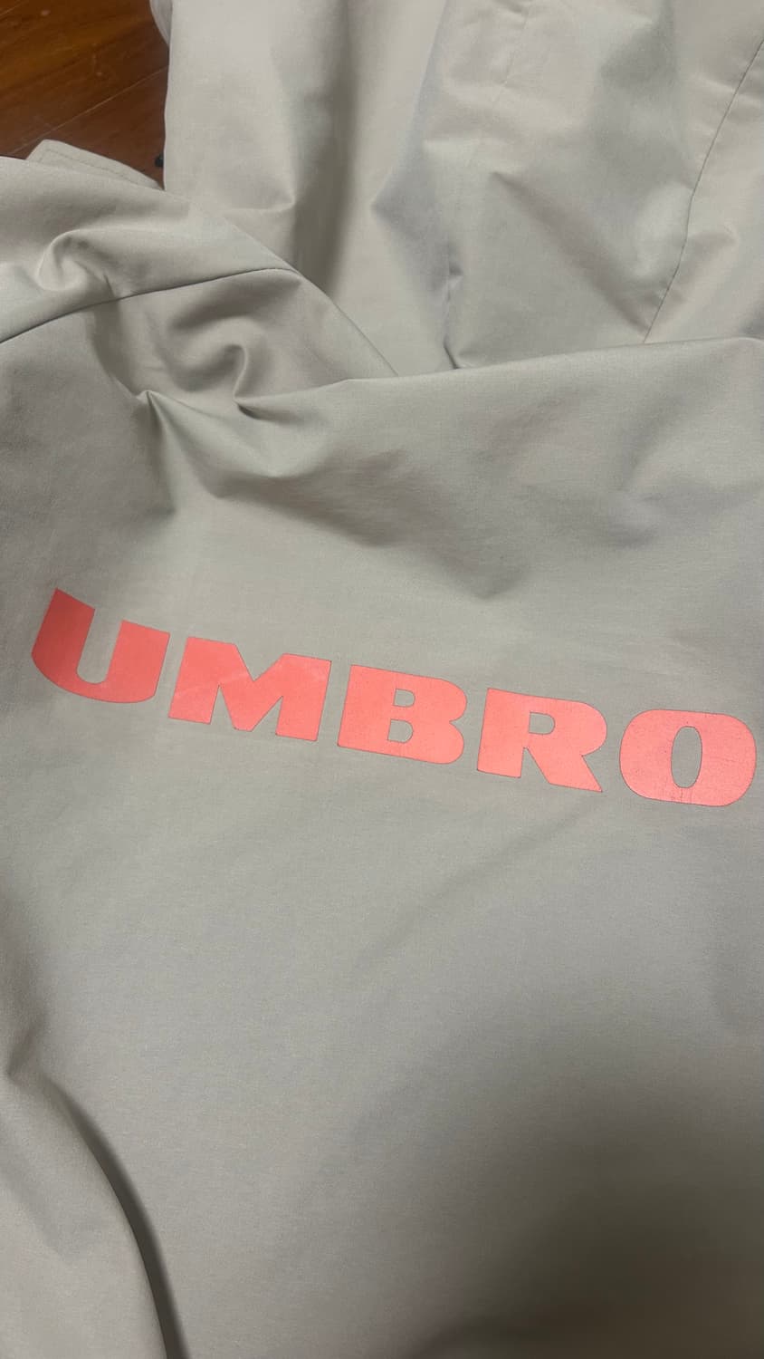 엄브로 바람막이 베이지 상품이미지6