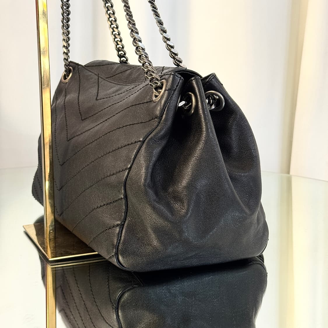 입생로랑 니키백 미디움 블랙 신형  상품이미지9