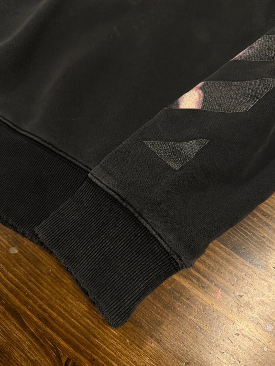 오프화이트 스웻셔츠 남성100 상품이미지7