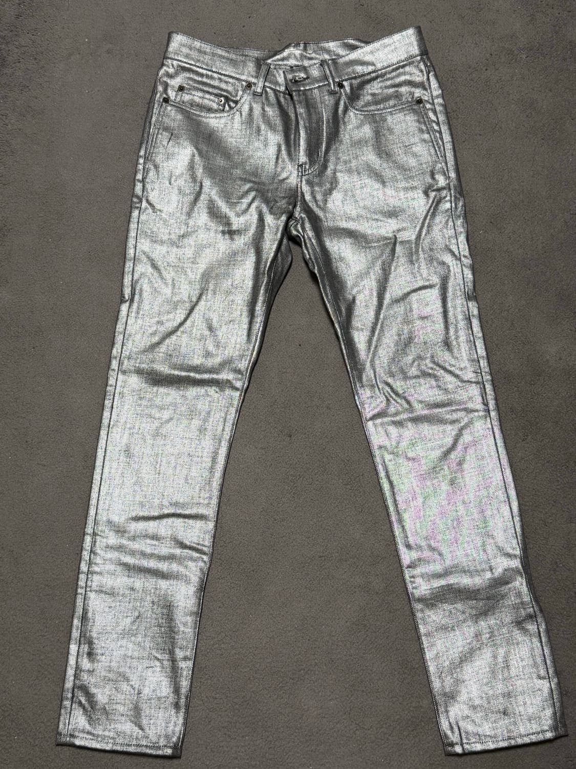 생로랑 18ss 실버 포일 코팅진 상품이미지1