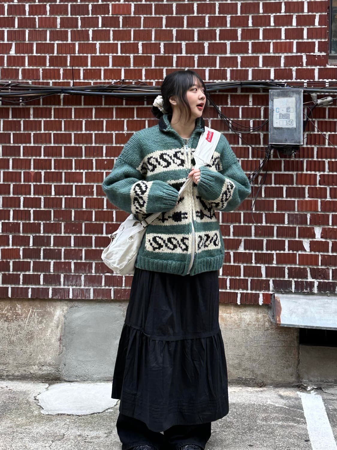 카나타 코위찬 니트 얼스뮤직 폼폼니트 레이어드 코디세트 상품이미지2