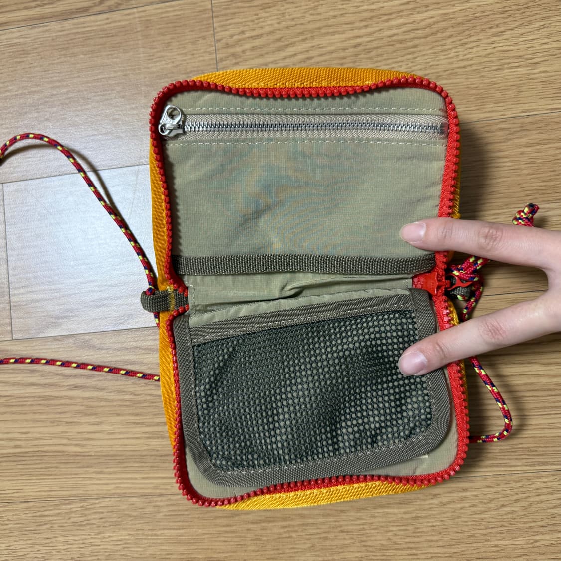 프루아 FFROI 트래블러 월렛 여권지갑 겸 미니백 가방 상품이미지4