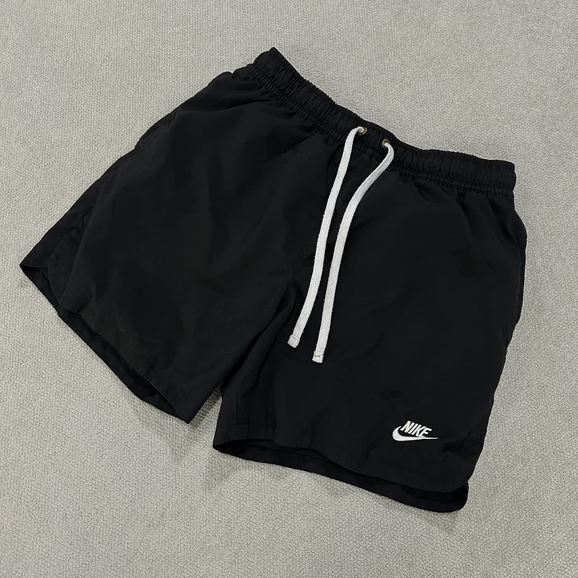 나이키 블랙 스우시 반바지 L 상품이미지1