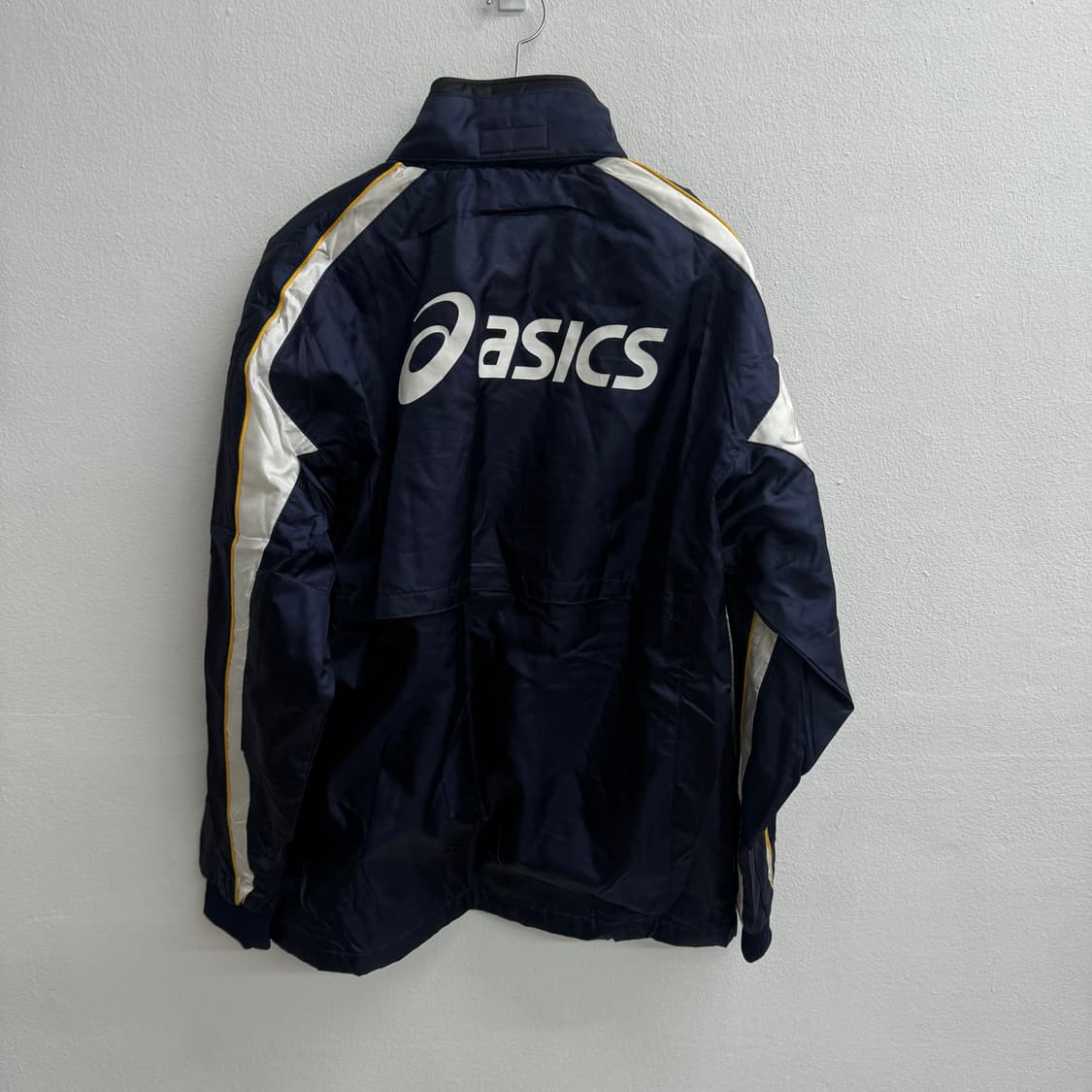 아식스 올드스쿨 바람막이 자켓 (L) 상품이미지4