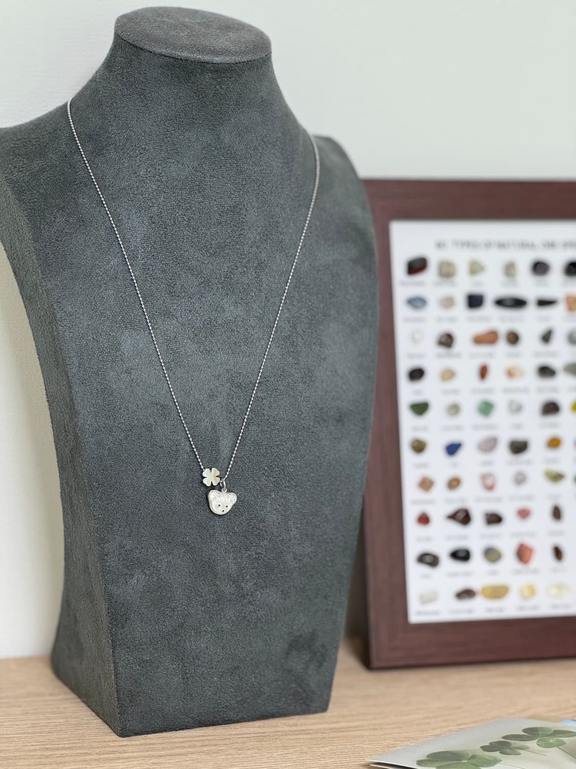 키치 큐티 힙 테디베어 클로버 목걸이🧸🍀🤍 상품이미지5