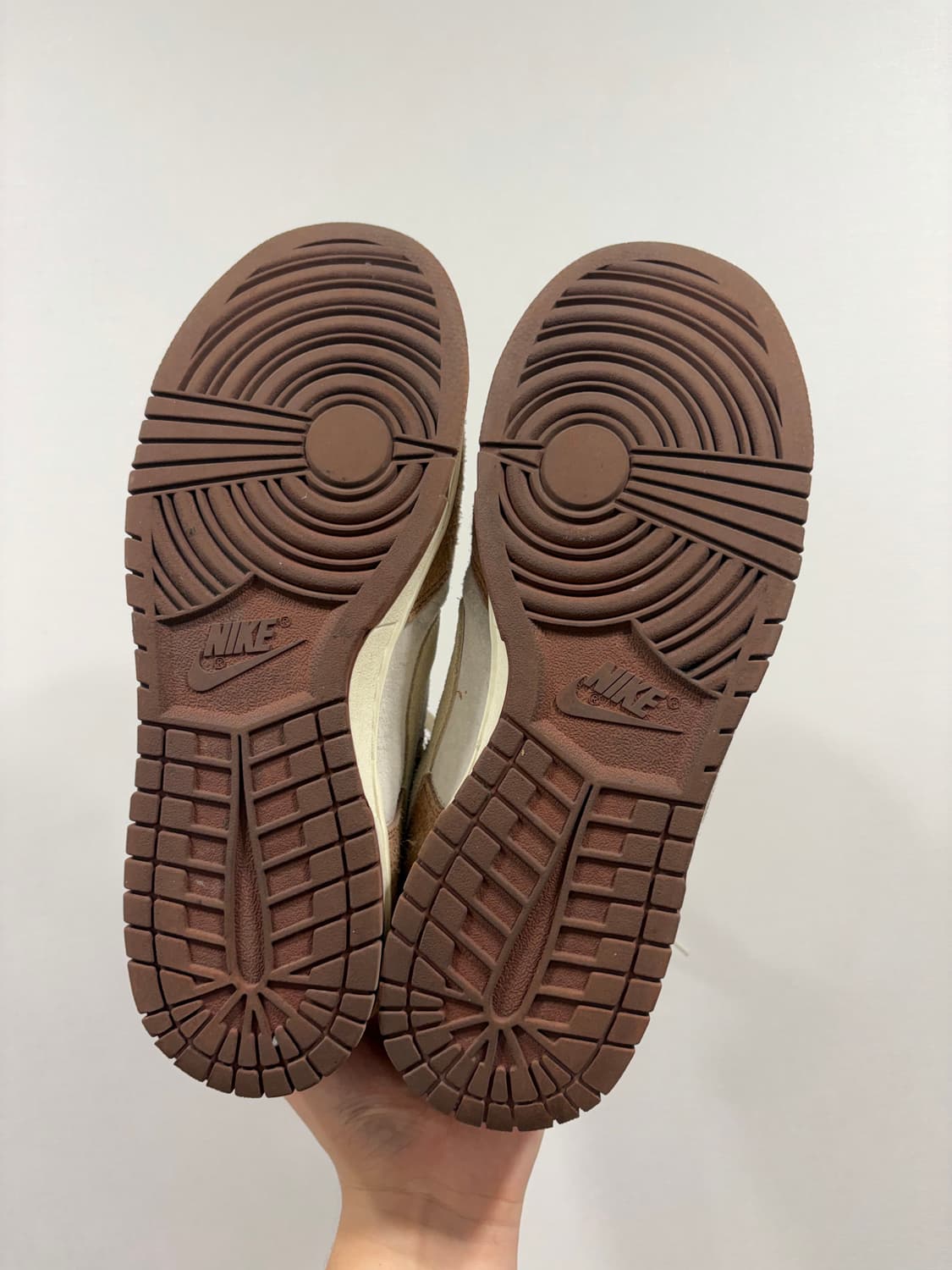 나이키 덩크 로우 미디엄 커리 275 상품이미지3