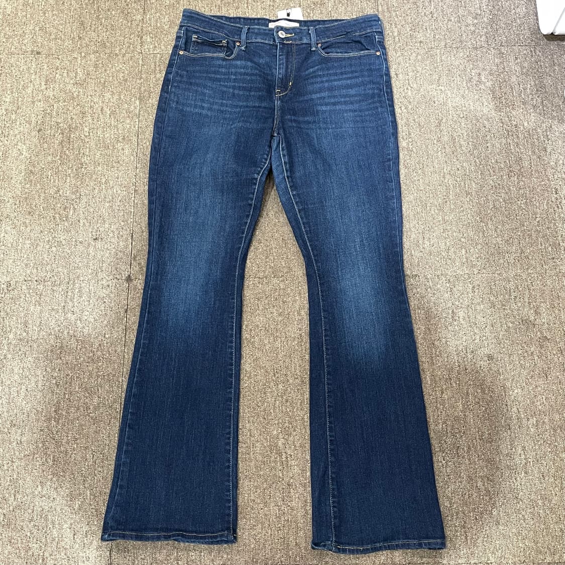 (33) Levi's (리바이스 시그니처 미드 라이즈 부츠컷) 상품이미지2