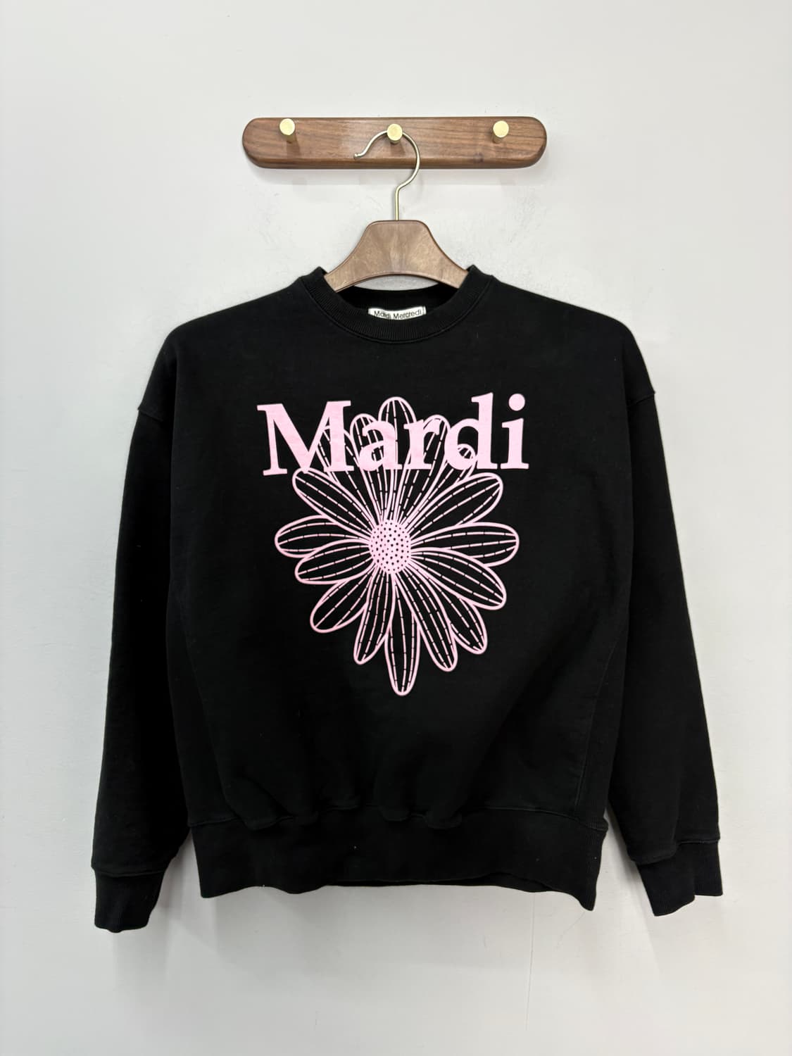 마르디메크르디 시그니처 플라워 블랙핑크 스웨트셔츠 A3525 상품이미지2