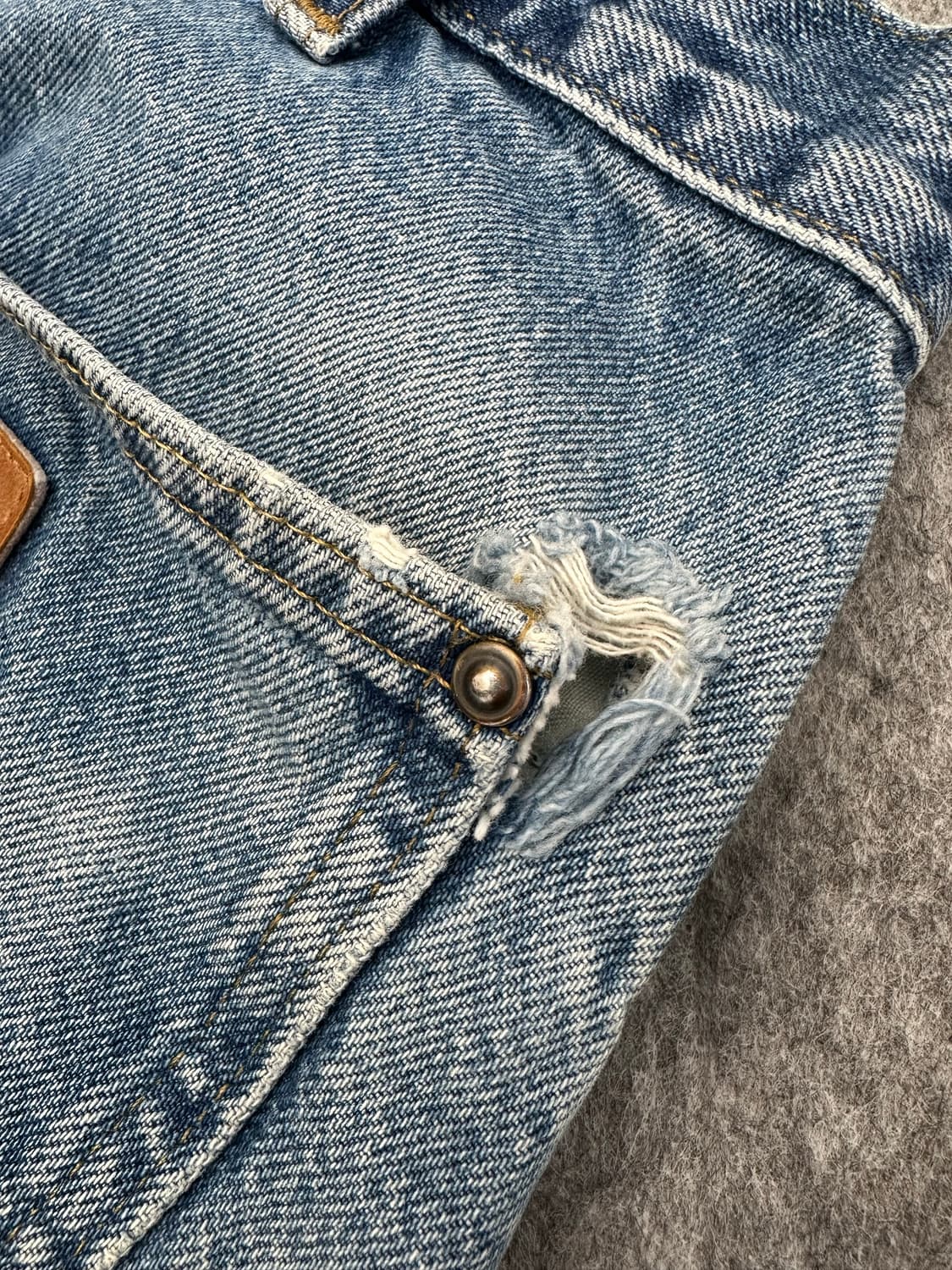 [34X30] 칼하트 B73 DST 더블니 데님 팬츠 던가리 핏 상품이미지10