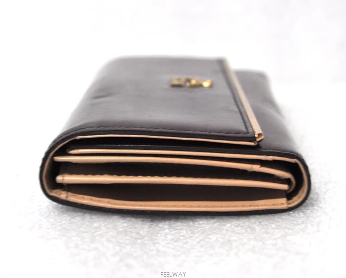 MCM(엠씨엠)/여성에나멜장지갑(정품) 상품이미지5