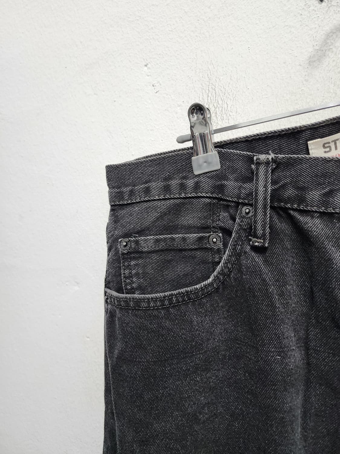 리바이스 505 스트레이트핏 블랙 데님  상품이미지3