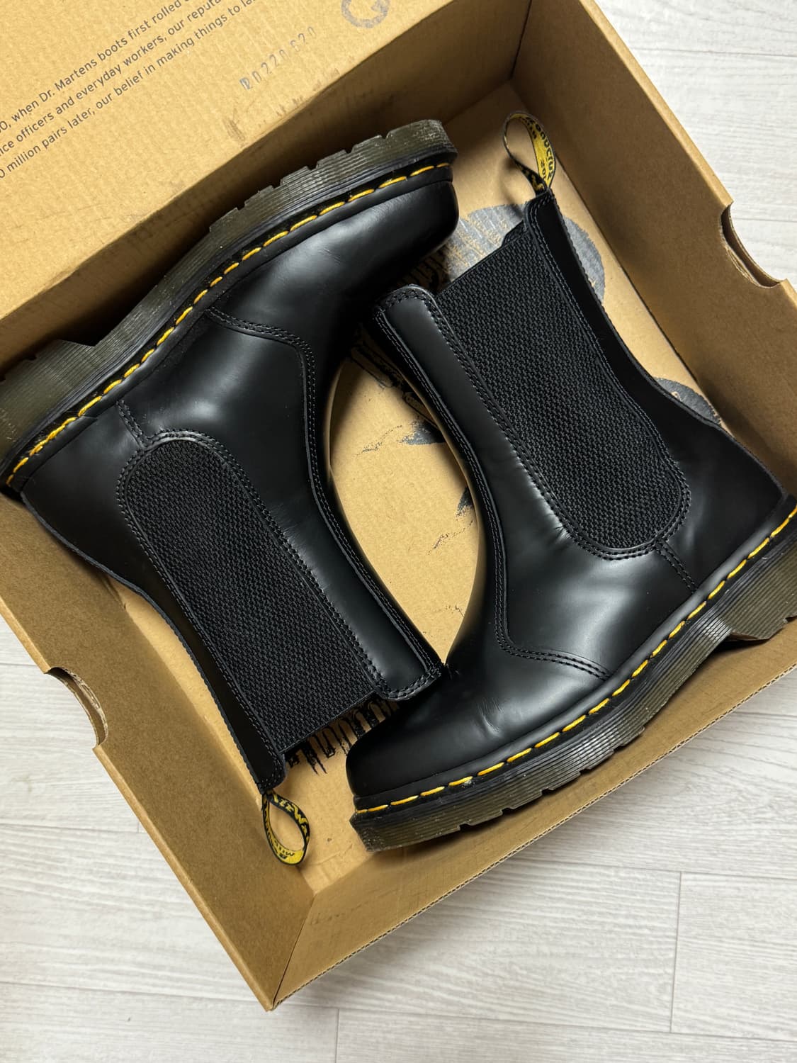 닥터마틴 2976 하이 스무스 블랙 230 상품이미지9