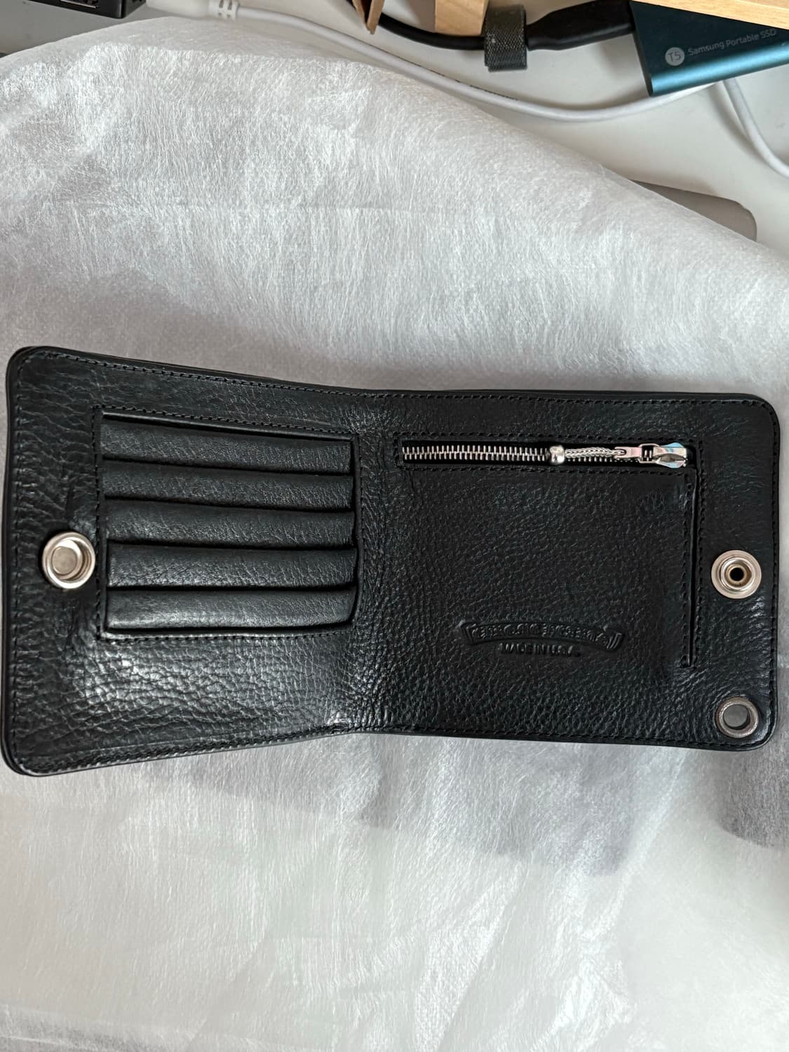 크롬하츠 원버튼 반지갑 상품이미지4