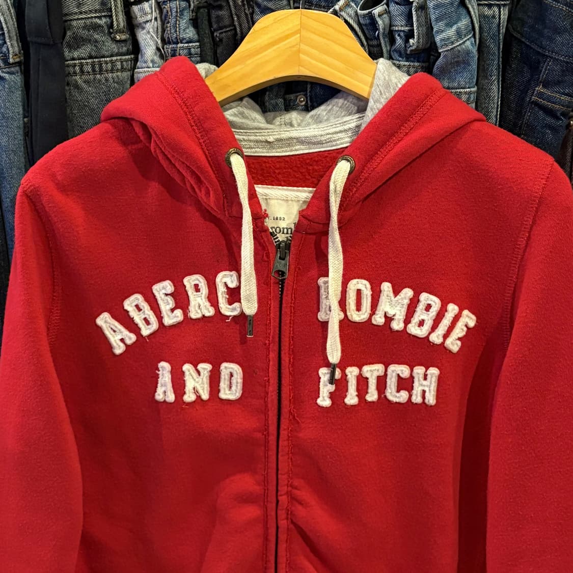 아베크롬비 레드 후드집업 상품이미지4