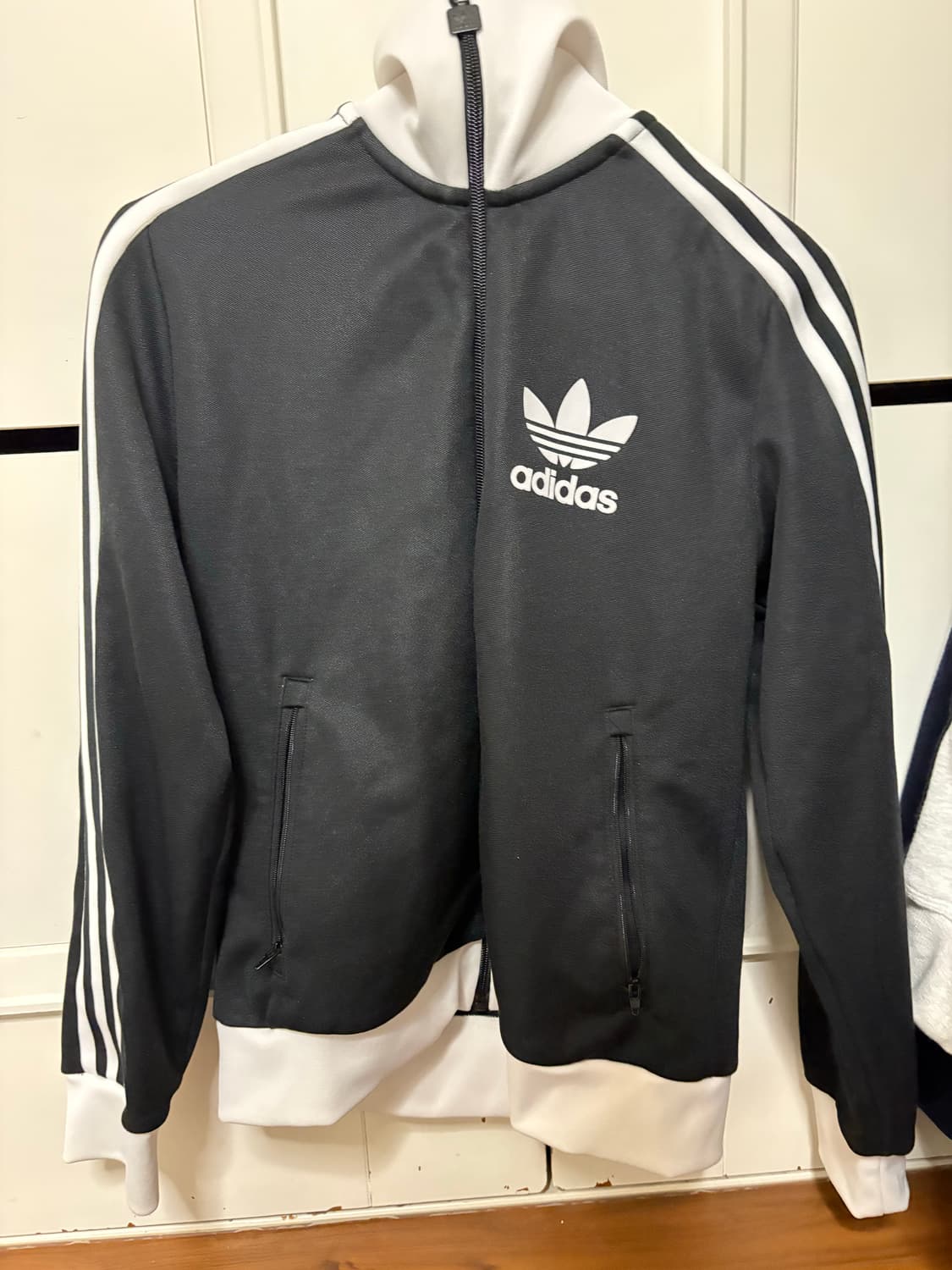 아디다스 베켄바우어 트랙탑 우먼 IW3174 상품이미지1