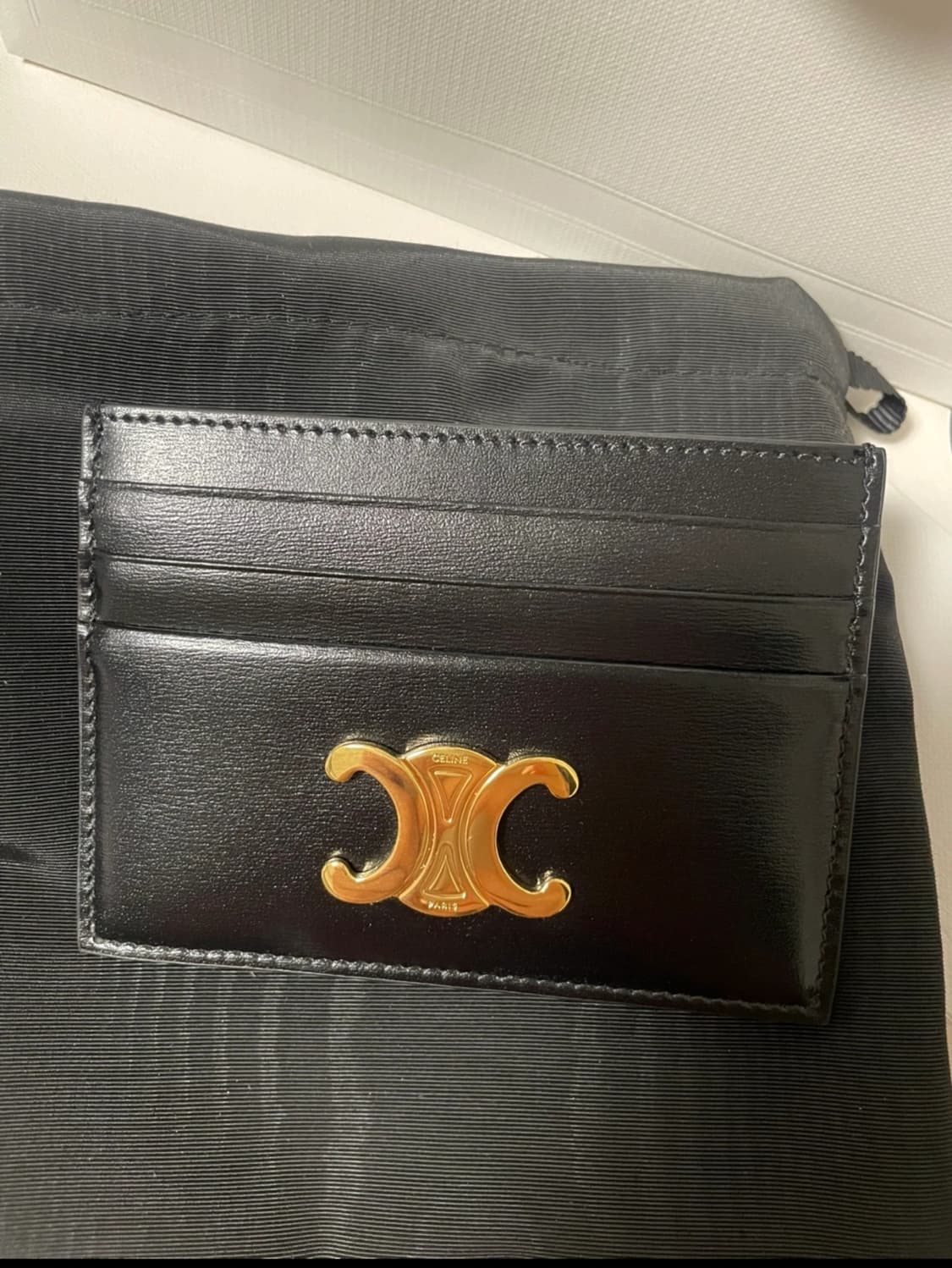 셀린느 트리옹프 카프스킨 카드지갑 새상품 상품이미지2