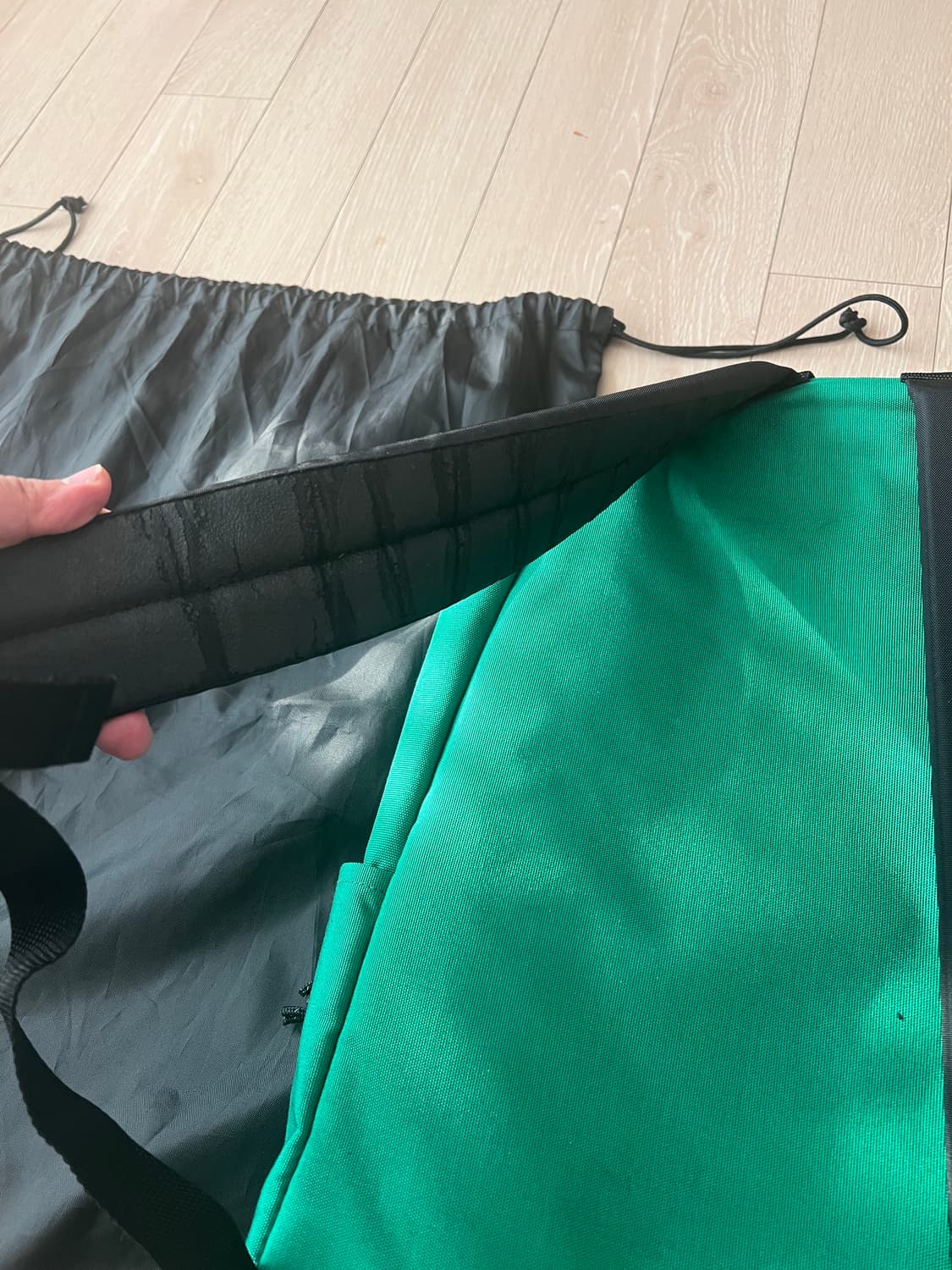 이스트팩 언더커버 그린 백팩 상품이미지3