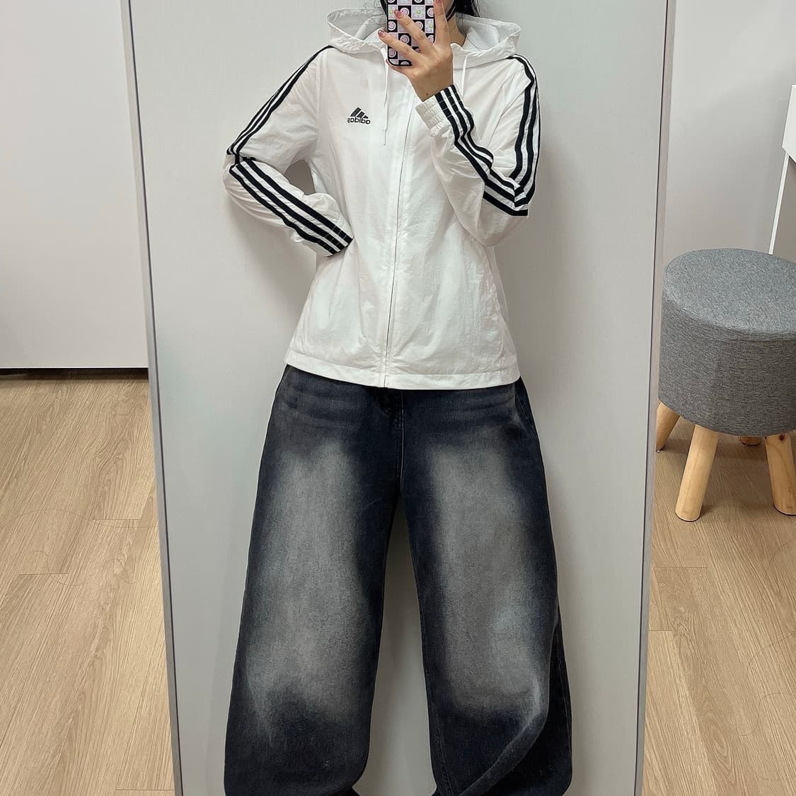 아디다스 화이트 우븐 윈드브레이커 후드 자켓 상품이미지2