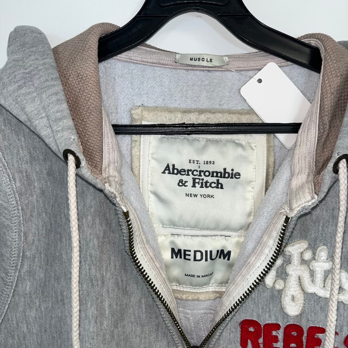 Abercrombie grey hoodie zip-up 상품이미지6