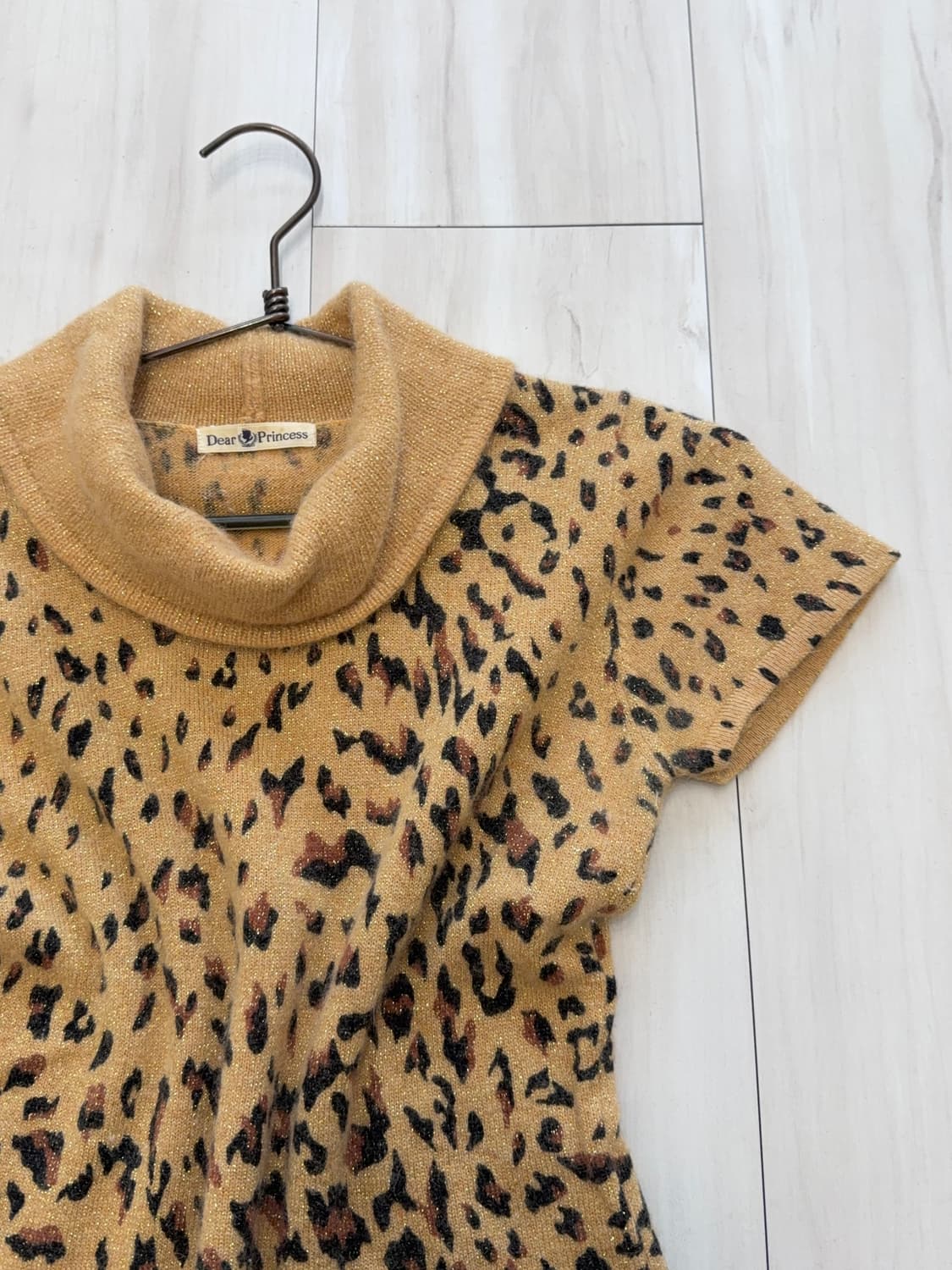 Leopard Turtleneck Short-Sleeve Knit Top 상품이미지9