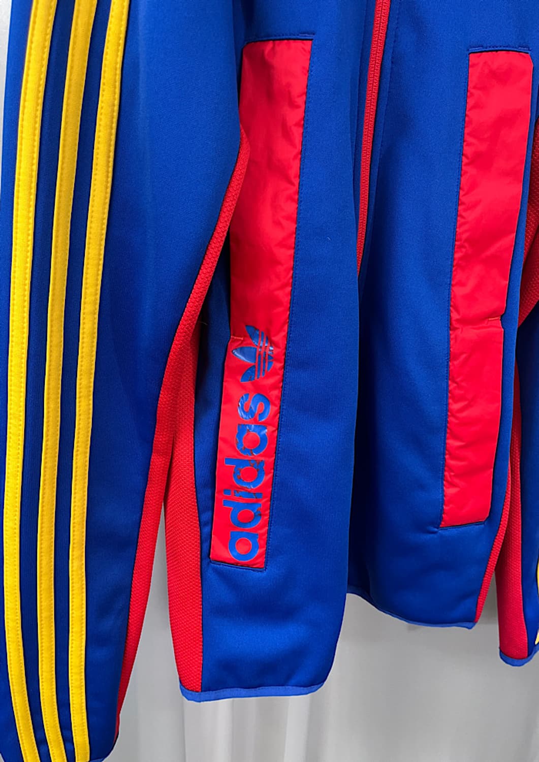 adidas  상품이미지2