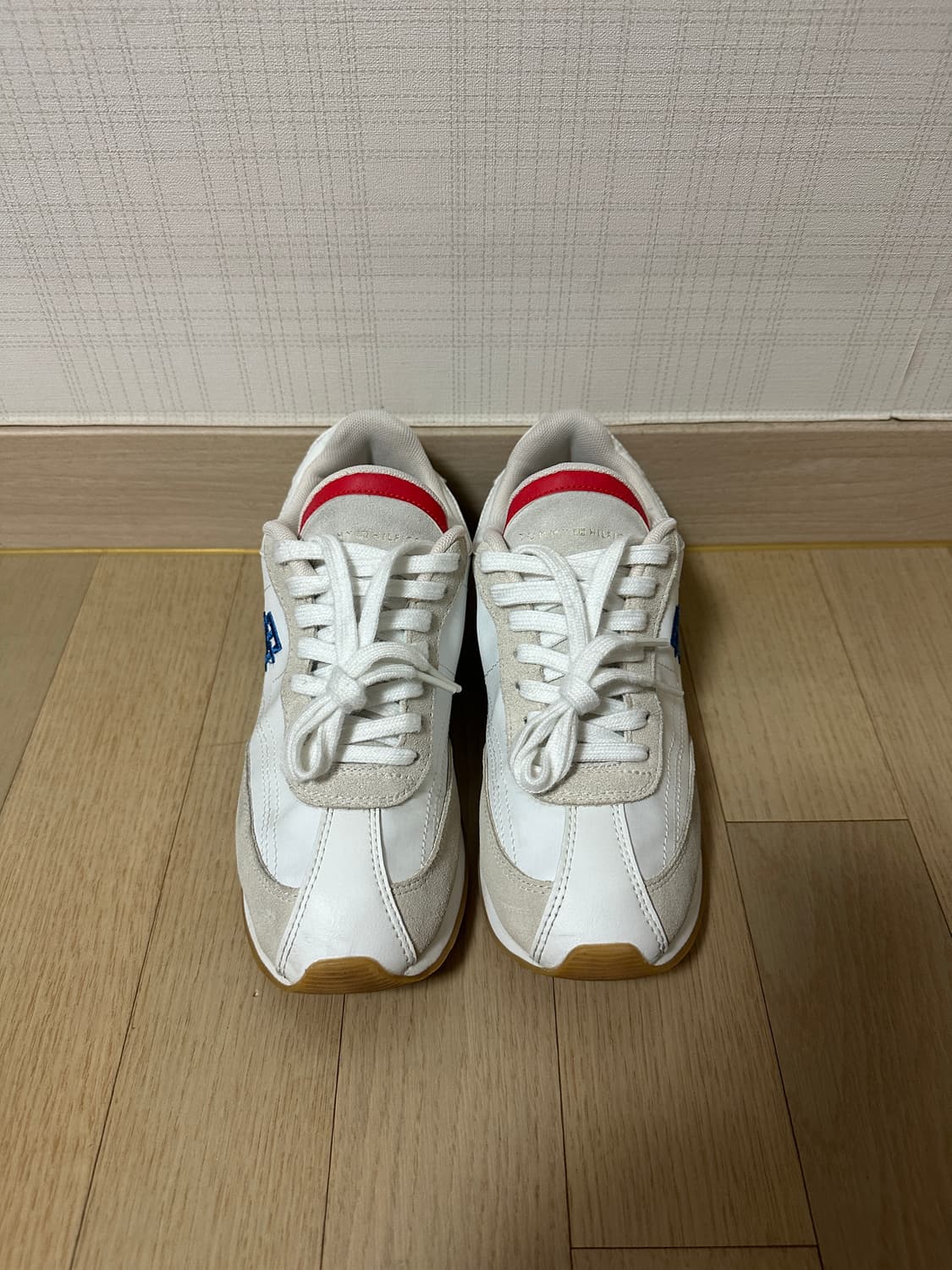 타미힐피거 피닉스 헤리티지 러너 스니커즈 235 상품이미지2