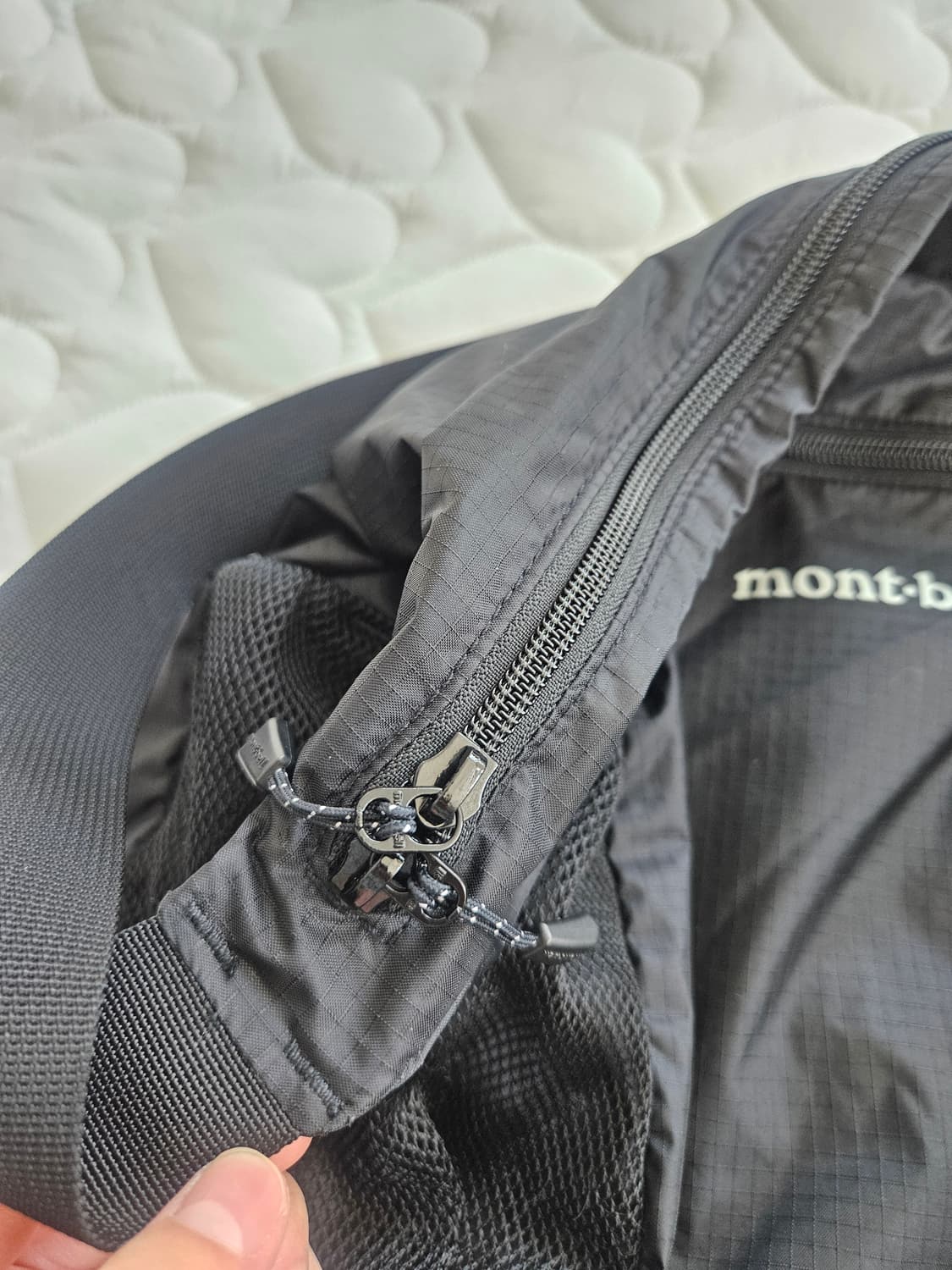 몽벨 포켓터블 라이트 숄더백 라지 (L) 상품이미지4