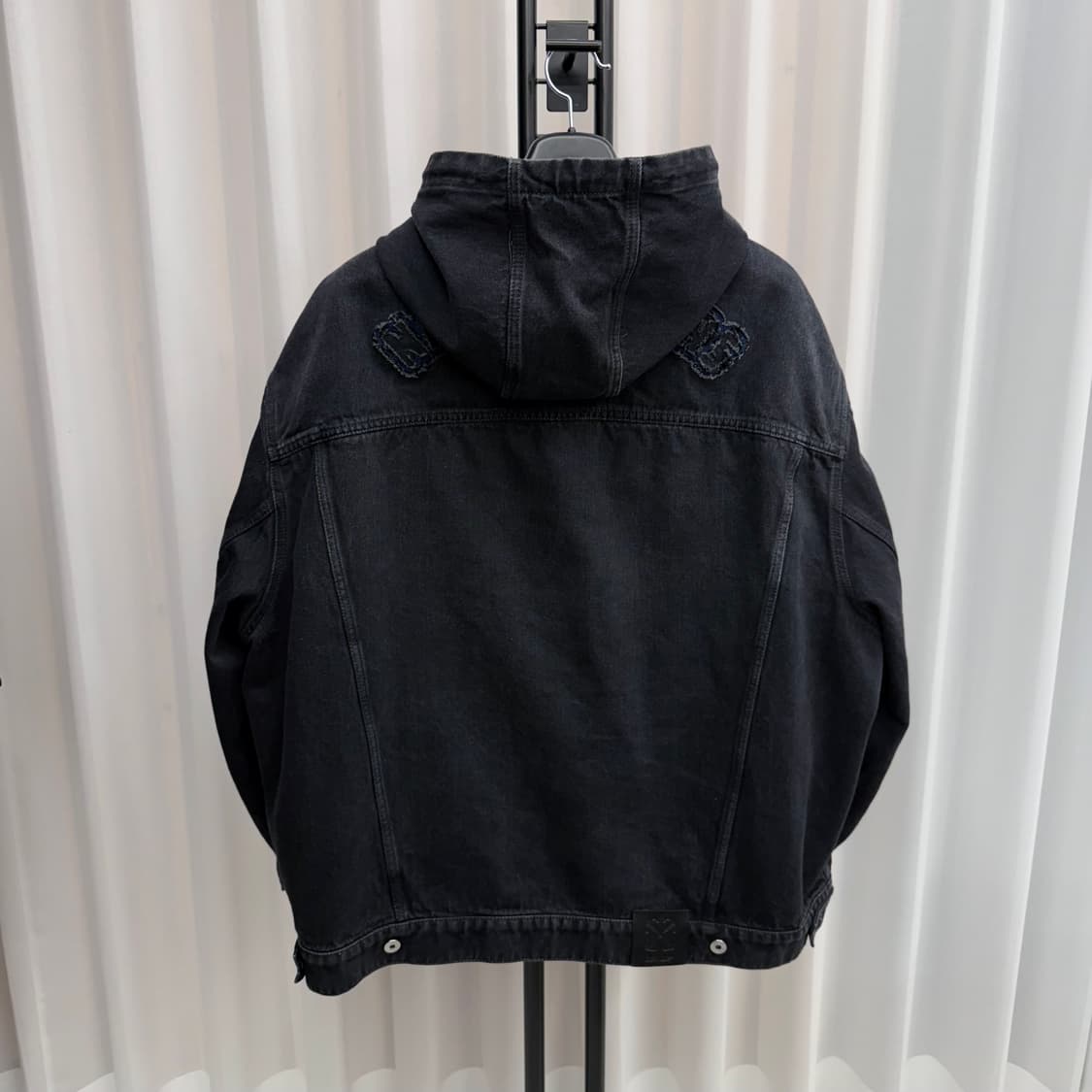 [백화점판/M] 24SS 오프화이트 패치워크 후드 데님 자켓 상품이미지2