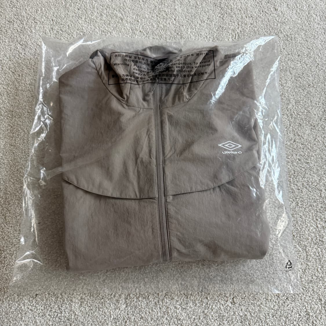 엄브로 하이웨이 벤틸 후드 바람막이 자켓 상품이미지5